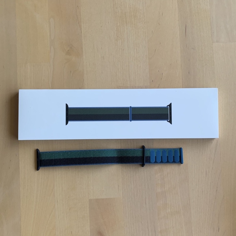 Apple Watch Sport loop band